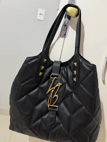 Bolsa preta Luiza Barcelos