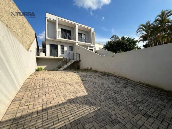 Casa com 3 dormitórios de 128 m² para venda e locação no Jardim dos Pinheiros em Atibaia/S