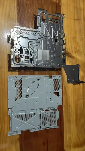 Caraça de metal Playstation 4 FAT ( CUH 11xx)