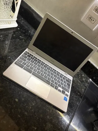 Samsung Chromebook 4 64GB | Muito Conservado