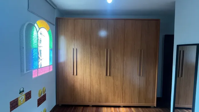 Guarda-Roupa Casal 6 Portas e 6 Gavetas | Excelente Estado