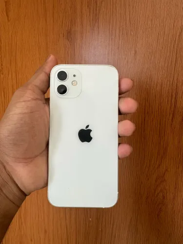 iPhone 12 128GB - branco