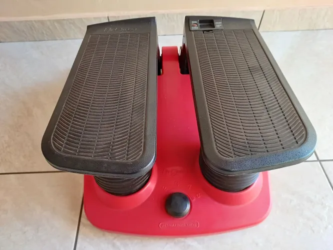 Step air climber 
