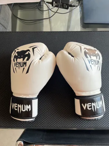 Luva Venum Contender 12Oz Branca