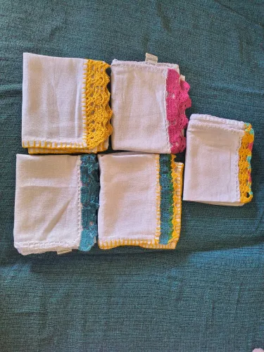 Panos de pratos lisos sem desenho