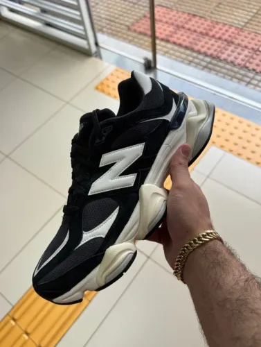 New balance 9060