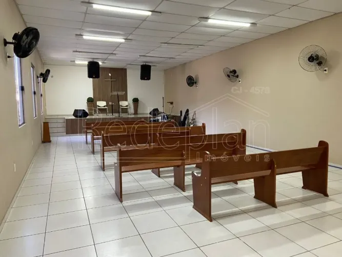 Espaço Comercial na Colônia em Barra Mansa!