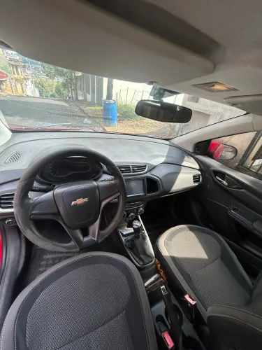 Chevrolet Onix Hatch LT 1.0 8V Flex Power Mec. 4P 2013