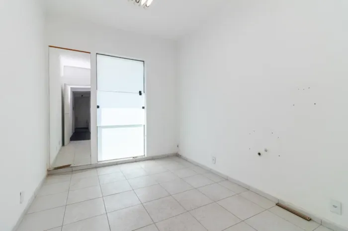 Sala comercial na Rua Rodrigo Cláudio, 404 - Sala 1 - 1º andar 20 m²