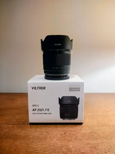 Viltrox 25mm 1.7 Air p/Sony