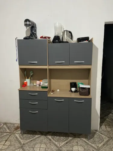 vende-se armário de cozinha semi novo