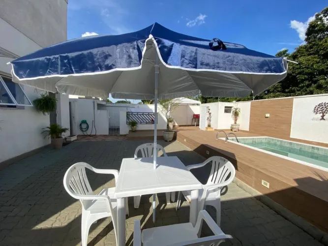 Casa em condomínio fechado, apenas 5 unidades, personalizada 3 dorms suíte 4 vagas piscina