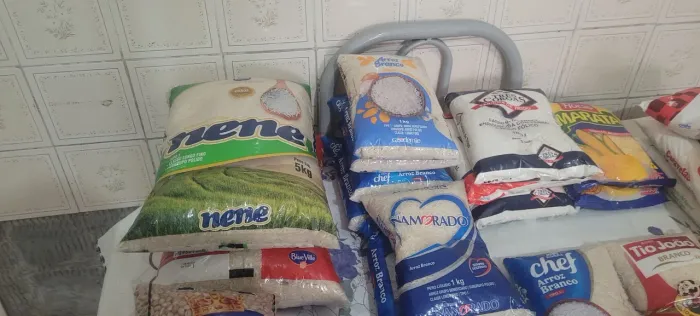 SUPER CESTA ALIMENTAR (20KG DE ARROZ + MANTIMENTOS)**