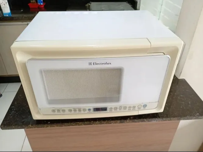 Micro-ondas Electrolux 2 em 1 