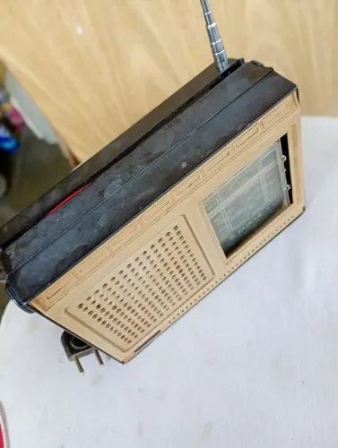 Rádio motoradio 6faixas MODELO RP M 65 FAVOR LER A DESCRIÇÃO