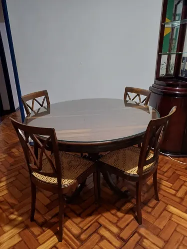 Mesa madeira 4 cadeiras
