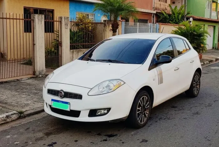 Fiat Bravo Essence 1.8 Flex 16V 5P 2013