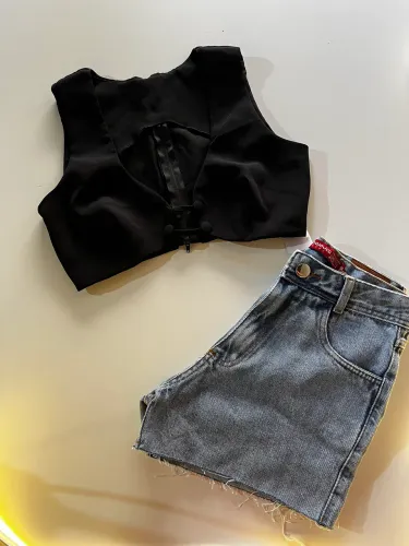 Short jeans feminino