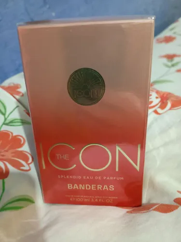 vendo perfume Antônio bandeira feminino