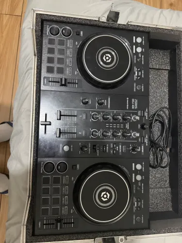 DDJ400