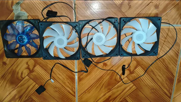 4 FANS/COOLERS PELO PREÇO DE 1 (leia descrição)