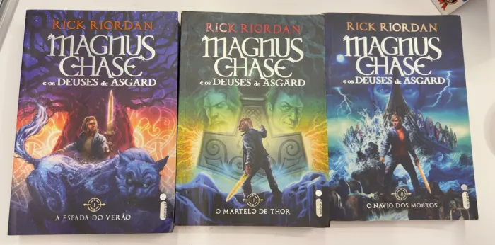 3 Livros trilogia Magnus Chase e os deuses de Asgard