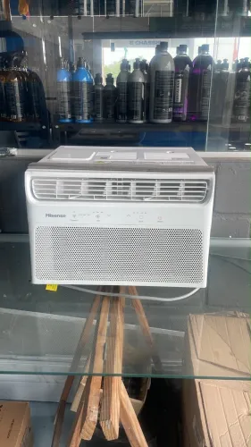 Ar condicionado Hisense, pouquíssimo uso