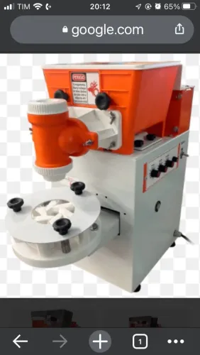 Máquina de modelar salgados