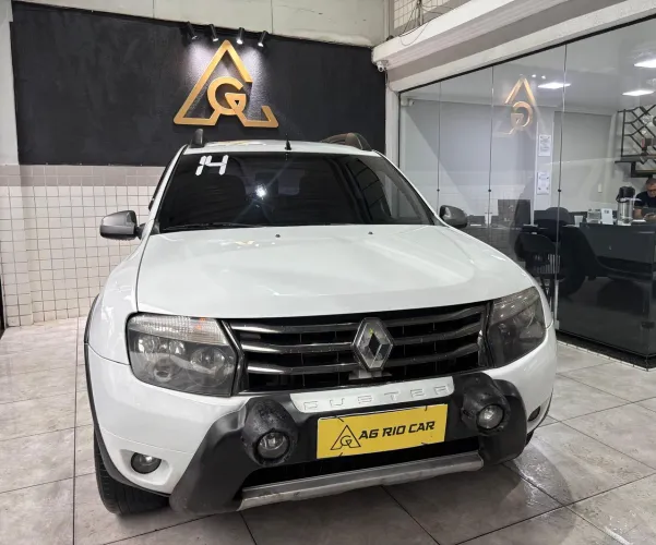 Renault Duster Dynamique 2.0 Hi-flex 16V Aut. 2014