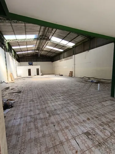 Galpão Comercial 420 m2 para Locação em Monte Belo, Vitória-ES