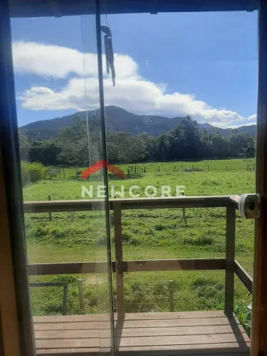 Casa em Estrada Geral da Ressacada - Ressacada - Garopaba/SC