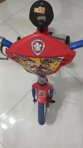 01 bicicleta com rodinhas infantil
