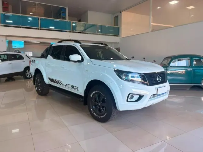 Nissan Frontier Attac.cd 4X4 2.3 Bi-TB Die. AUT 2021