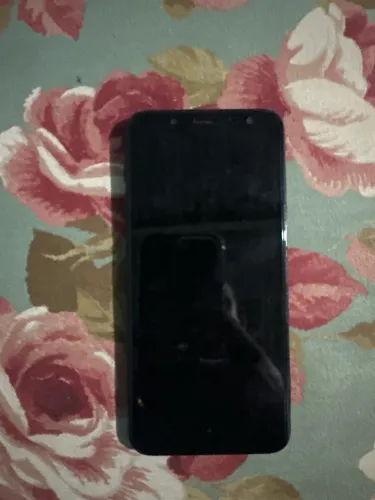 Samsung J6 