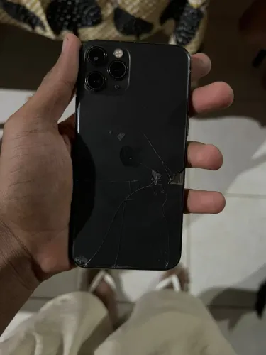 iPhone 11 Pro 