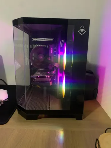 Pc Gamer i5-8400 + Rx 580 8gb + 16Gb Ram DDR4 + SSD 480Gb. (1 mês de uso)