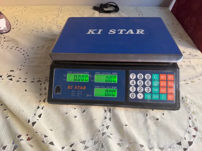 Balança Eletrônica 40kg - Com defeito