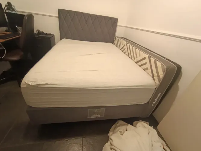 Cama box casal - a retirar