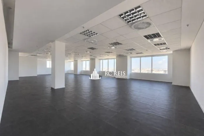Sala no Centro de Alphaville, 262 m² - venda por R$ 2.200.000 ou aluguel por R$ 21.005/mês