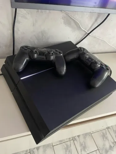 PS4 Fat com desbloqueio BDJ versão 10.50