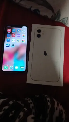 iPhone 11