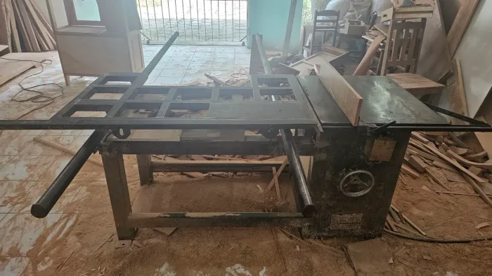OPORTUNIDADE: Lote de Máquinas para Marcenaria Profissional