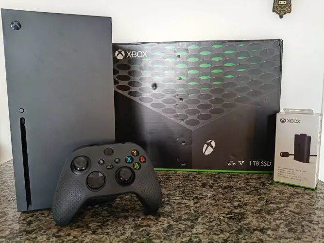 Xbox Series X 1TB Completo na Caixa original + Bateria Original Microsoft