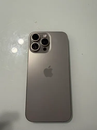 iPhone 16 pro max