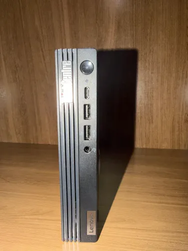 Lenovo m70q i7