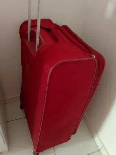 Vendo mala de viagem