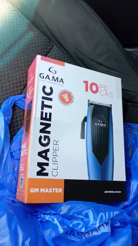 Máquina de cortar cabelo GAMA (nova )