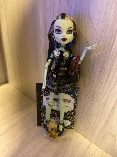 Monster high Frankie stein wave 1 elástico branco