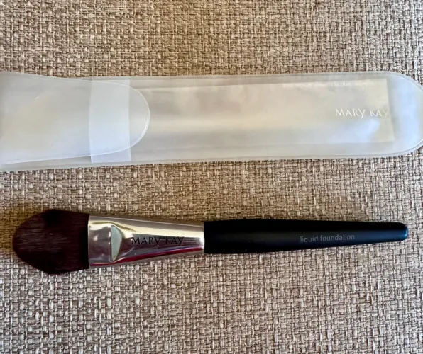 Pincel Base Mary Kay 