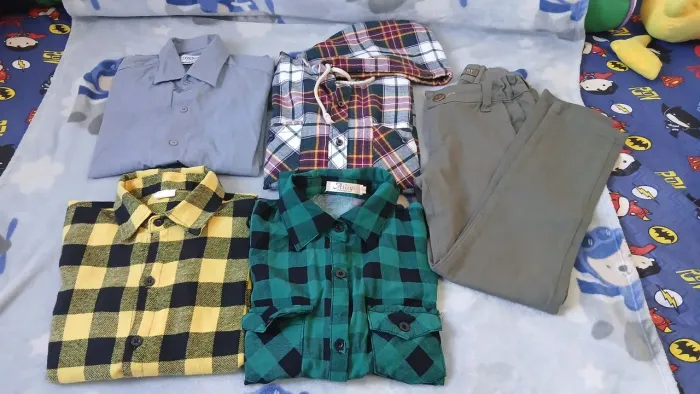Lote de roupa infantil
